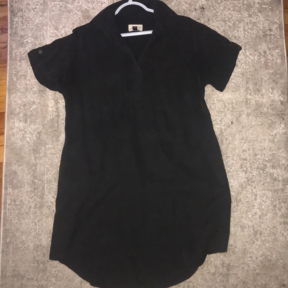 Adorable button up dress!!